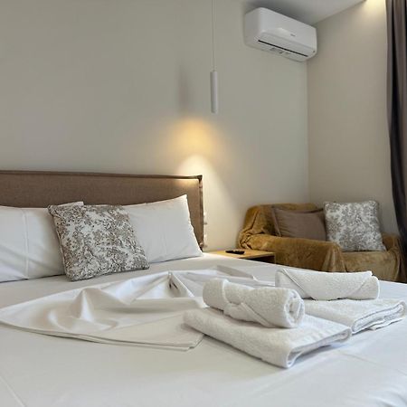 Ion Rooms Himare Exterior photo