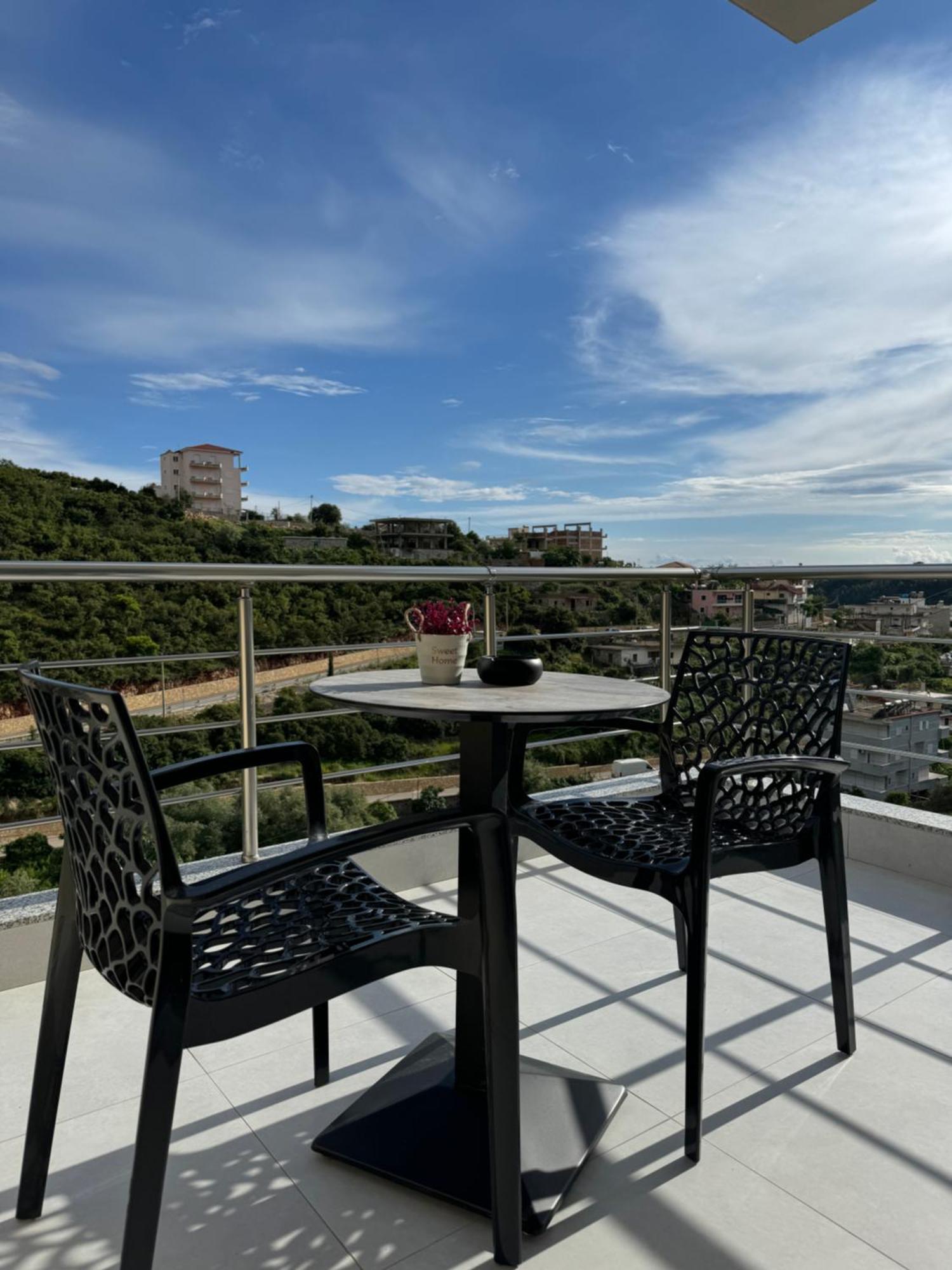 Ion Rooms Himare Exterior photo